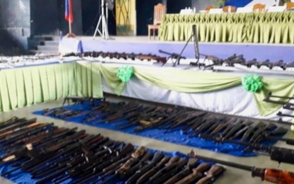 <p>Surrendered firearms in Matalam, North Cotabato <em><strong>(Photo courtesy of NDBC Kidapawan)</strong></em></p>